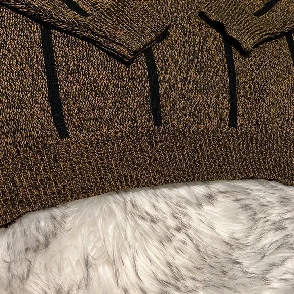 📺 VINTAGE Men’s 90’s V-neck Knit Sweater, Large - Picture 6 of 6